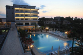 Отель Hotel Santa Lucia Le Sabbie d'Oro  Чефалу